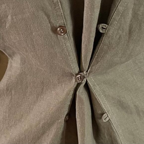 Zoe D. Olive Green Linen 3/4 Sleeve V-Neck Button Down Tunic / Long Shirt Size M - Picture 8 of 15